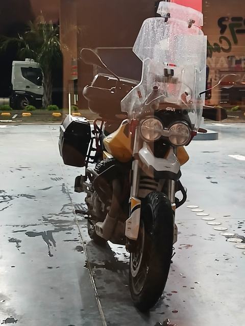 Lluvia y noche: la ruta también se prueba así